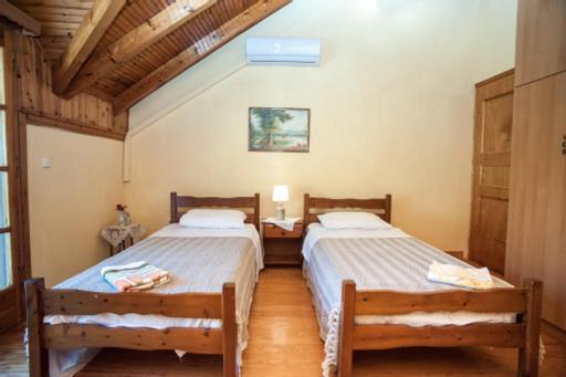 Fernanda'S Traditional 2 Floor House Villa Poros  Екстериор снимка