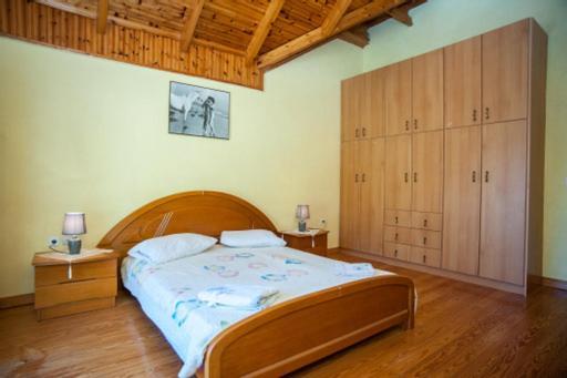 Fernanda'S Traditional 2 Floor House Villa Poros  Екстериор снимка