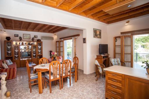Fernanda'S Traditional 2 Floor House Villa Poros  Екстериор снимка